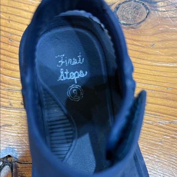 First Steps Navy Kids Toddler Velcro Sandals Shoes Size 9 - Picture 2 of 6